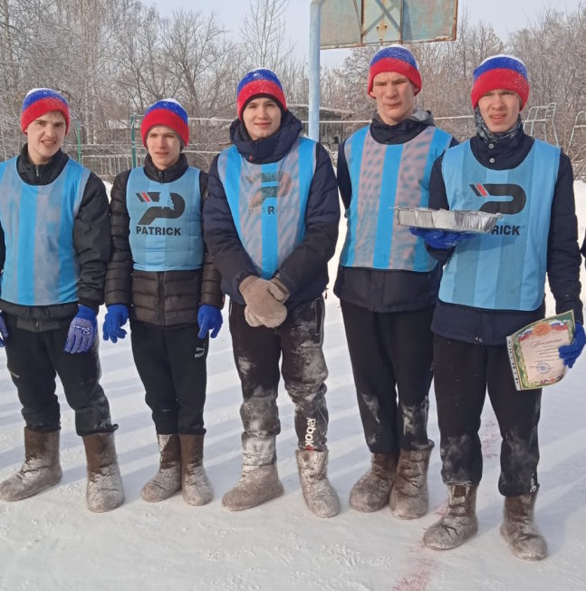 Воспитанники ЦССВ г. Челябинска приняли участие в турнире по хоккею на валенках среди проживающих учреждений в рамках дружеских встреч