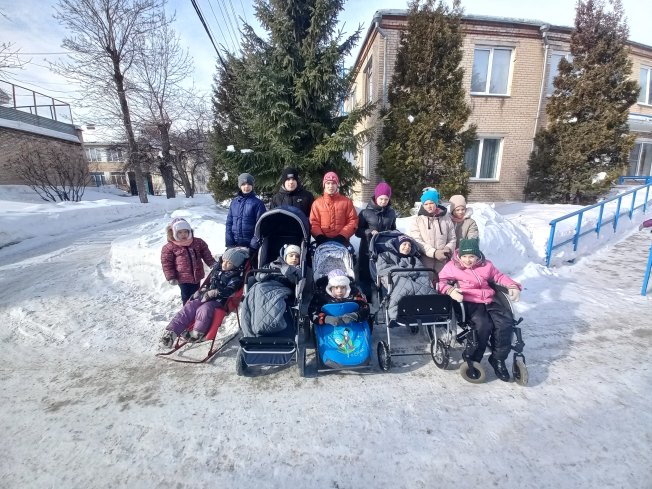 В Центре содействия семейному воспитанию г.Челябинска   проходят уроки заботы и доброты